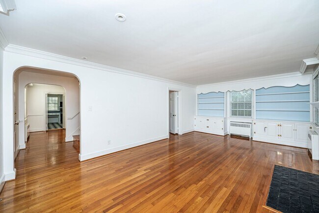 Building Photo - Traditional Cape Cod Charm Meets Henrico C...