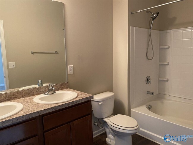 Building Photo - 30066 Abbeywood Ln