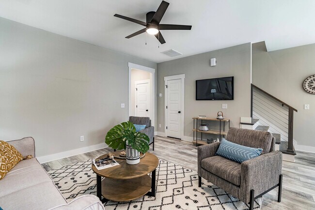 Building Photo - 3910 Convergence St