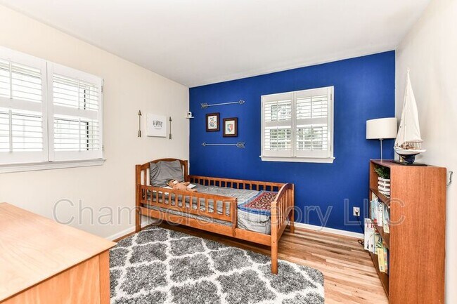 Building Photo - 7807 Suffolk Ct