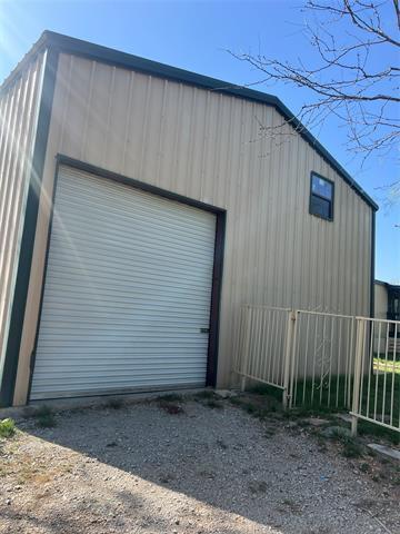 Building Photo - 3370 Surfside Dr