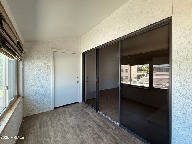 Building Photo - 5998 N 78th St