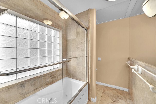 Building Photo - 2063 Hidden Valley Canyon Rd