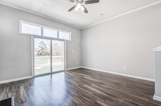 Building Photo - Beautiful Home For Rent!