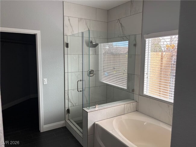 Building Photo - 10601 Umbrella Tree Ct