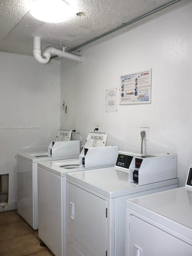 Building Photo - 6995 NW 186th St