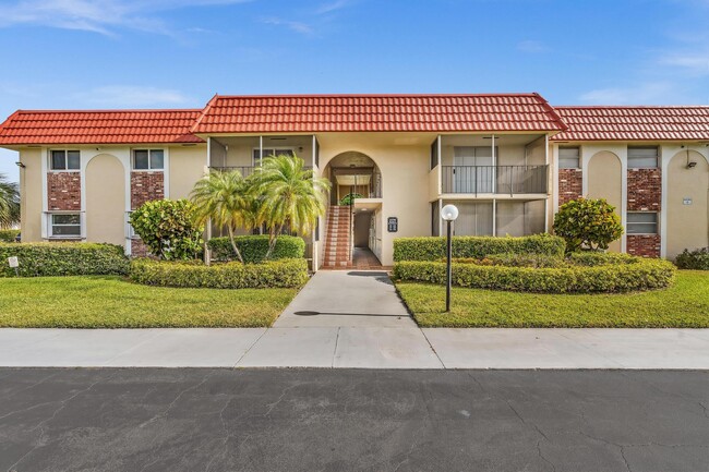 Primary Photo - 22795 SW 66th Ave