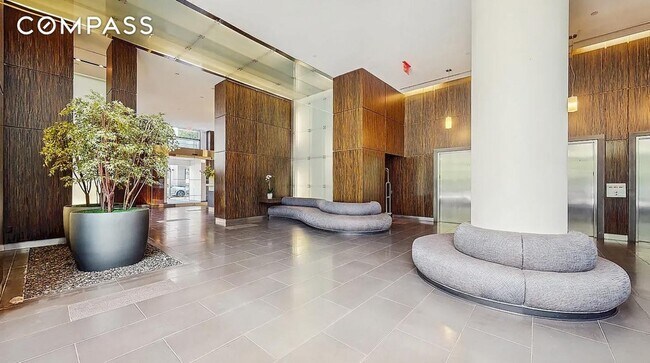 Building Photo - 310 W 52nd St