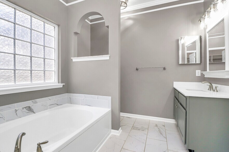 Building Photo - 17444 Baldwin Hall Dr