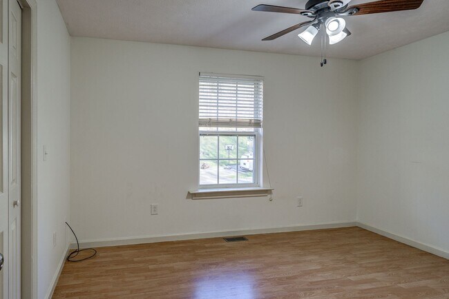 Building Photo - 1883 Powder Branch Rd