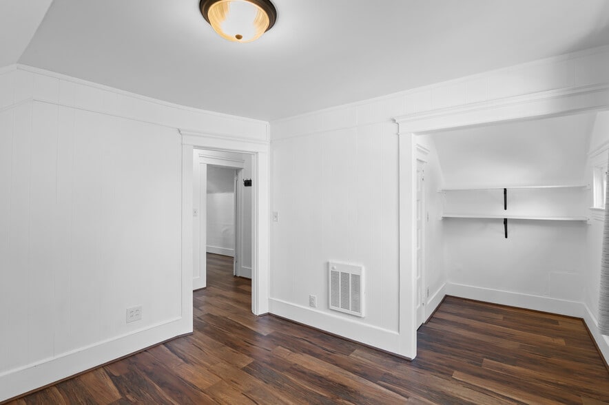 Living Room - 3411 Lombard Ave