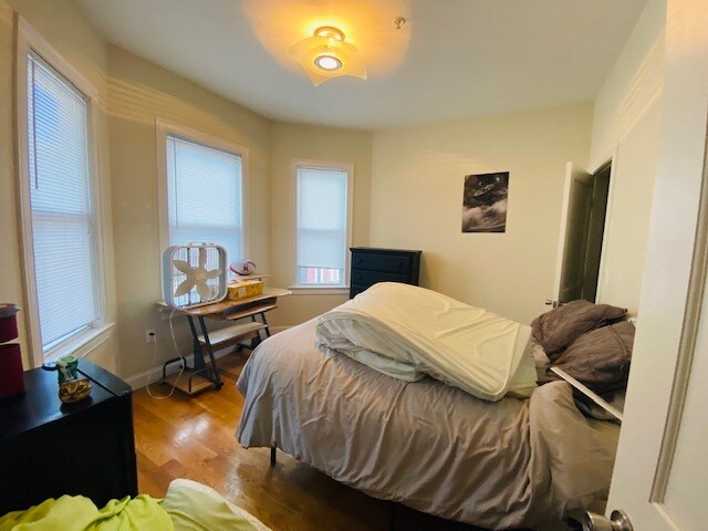 Building Photo - 39 Millmont St