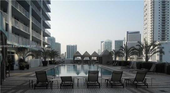 Building Photo - 1250 S Miami Ave