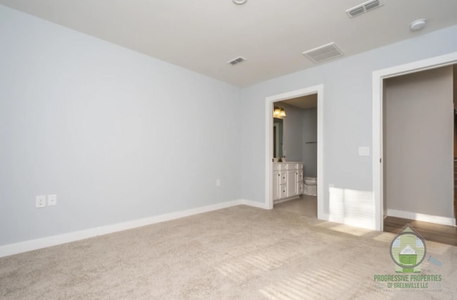 Building Photo - 11 Hargrove Ct
