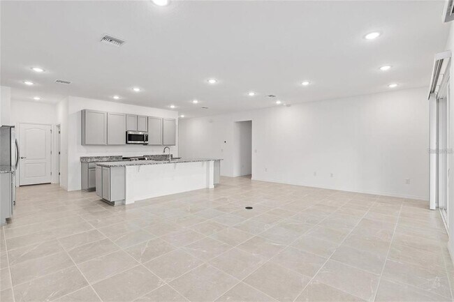 Building Photo - 2275 NW 248th Dr