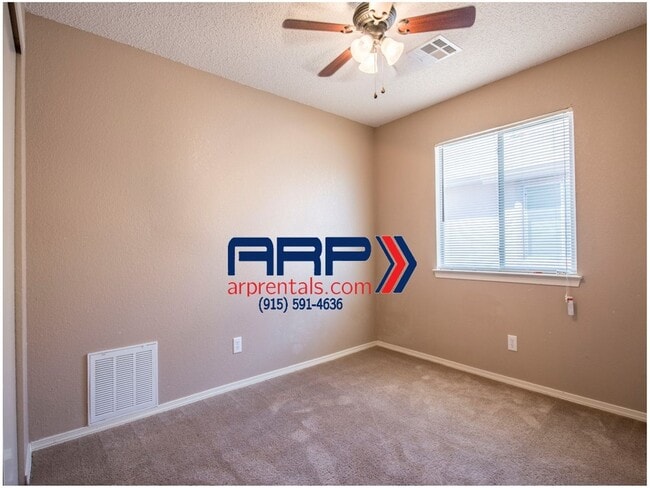 Building Photo - Beautiful Eastside Home