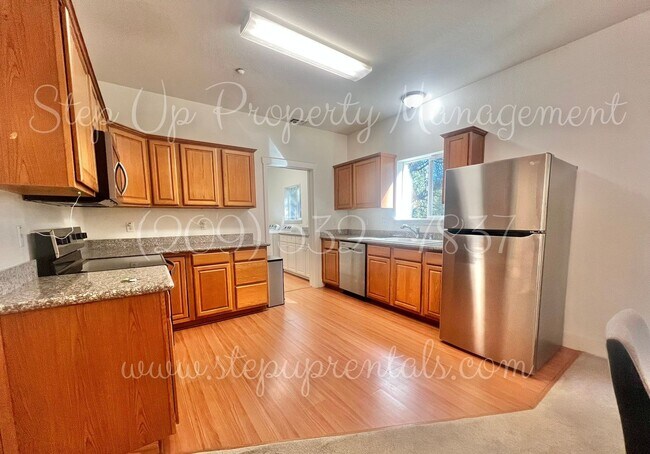 Building Photo - Updated 2BR/2BA Home | Generator • Fenced Yard • EV Charging