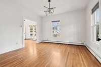 Building Photo - 37 1st St