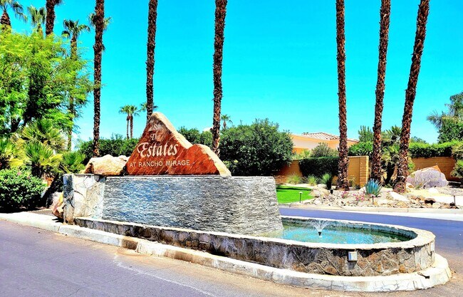 Building Photo - 7 Florentina Dr