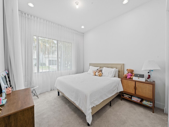 Building Photo - 17345 Sea Blossom Way