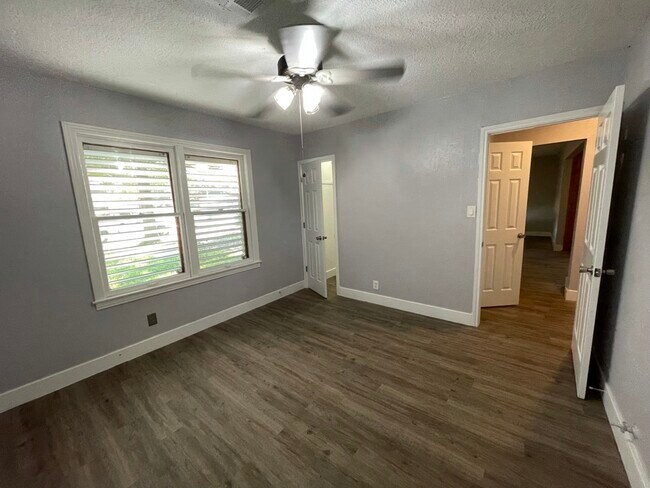 Front Bedroom #2 - 2412 Cedar Dr