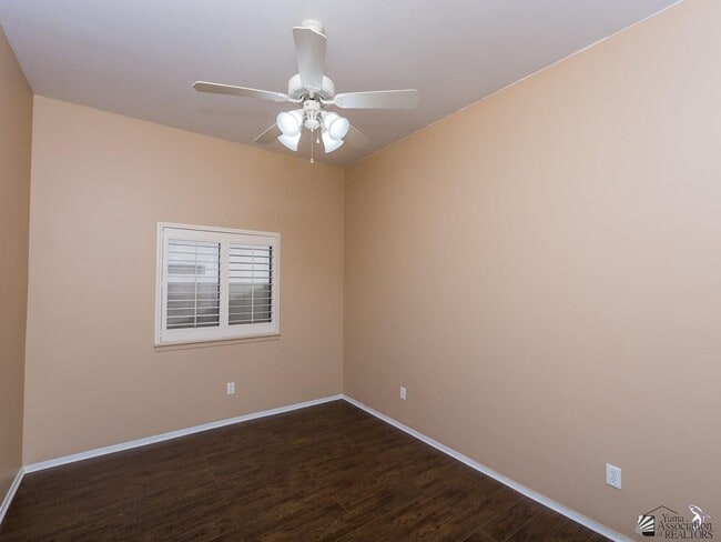 Building Photo - 10392 E 39th Pl