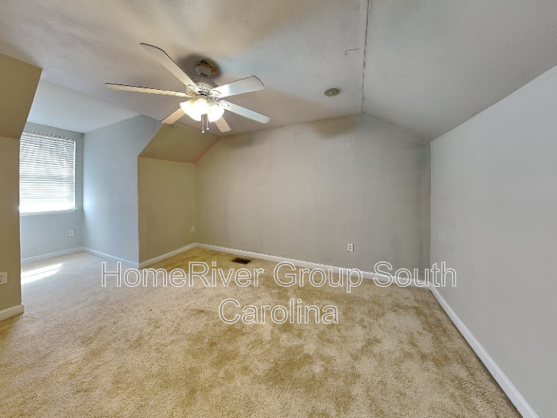Building Photo - 2153 Pavilion Ct