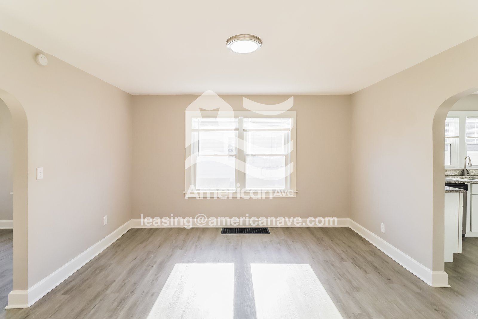 Building Photo - 1824 Winona Dr