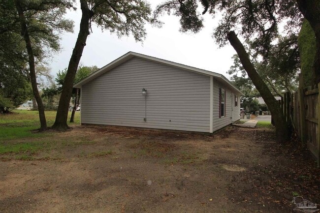 Building Photo - 3740 Frontera Cir