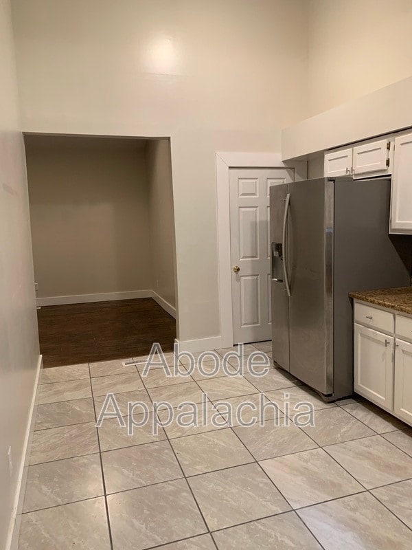 Building Photo - 41 Mullins Hl