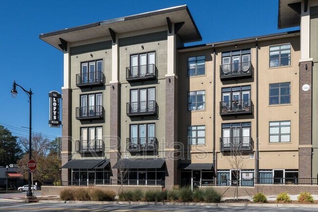 Building Photo - 5300 Peachtree Rd