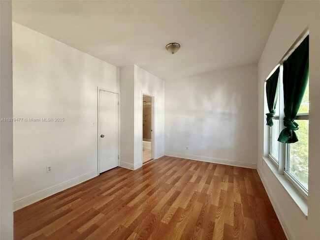 Building Photo - 4035 Meridian Ave