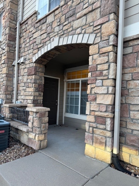 Building Photo - 1520 S Florence Way