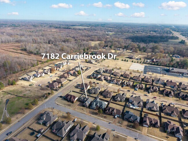 Building Photo - Completely Renovated 4bd/2ba in Olive Branch