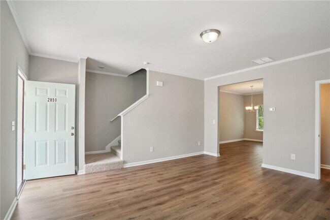 Building Photo - 2852 Laurel Ridge Cir