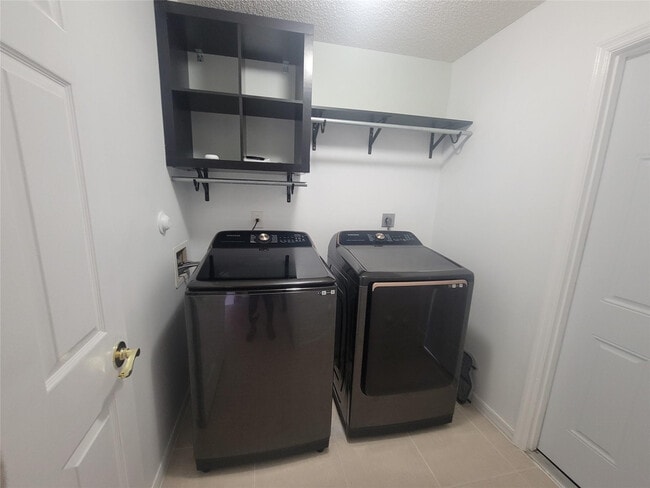 Building Photo - 1505 Harbour Side Dr