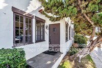 Building Photo - 3705 1st Ave