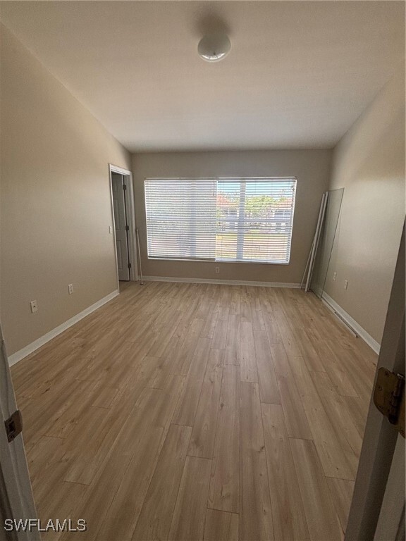 Building Photo - 1004 Hampton Cir