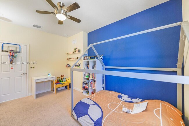 Building Photo - 9101 SW 169th Pl
