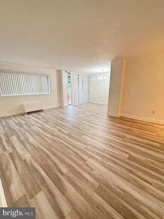 Building Photo - 2059 Huntington Ave
