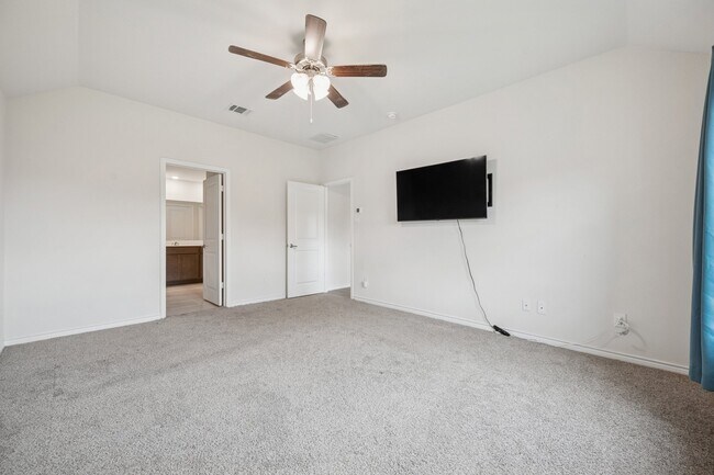 Building Photo - 1413 Colonial Bluff Ln