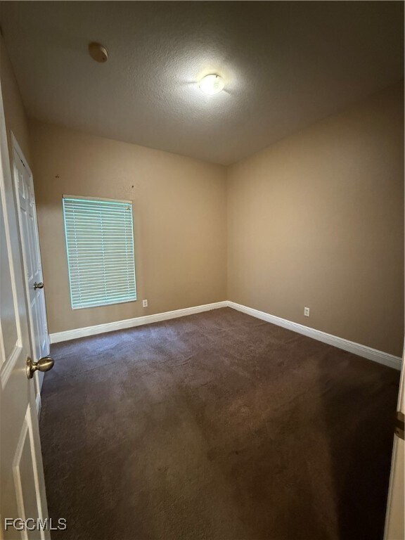 Building Photo - 8242 Silver Birch Way