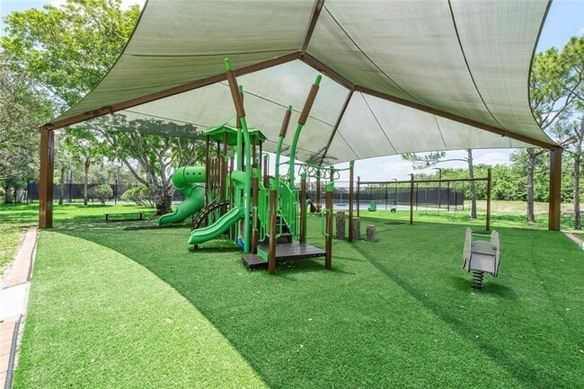 Building Photo - 8215 NW 125th Ln