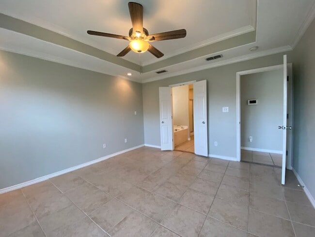 Building Photo - DON'T MISS THIS INCREDIBLE SOUTHSIDE LEASING OPPORTUNITY!