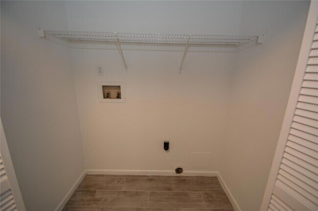 Building Photo - 107 Brunswick Ln