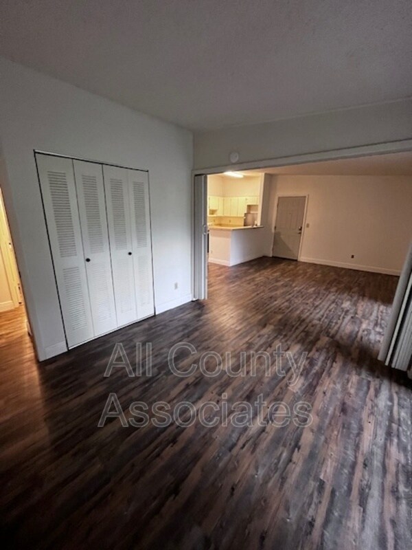 Building Photo - 3277 Fox Chase Cir
