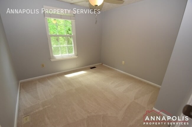 Building Photo - 541 Bay Dale Ct
