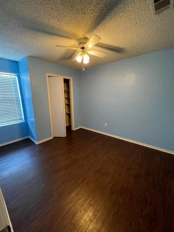 Building Photo - 3212 Kittyhawk Cove