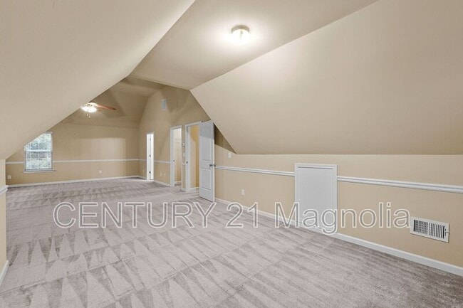 Building Photo - 2203 Grandwood Ln