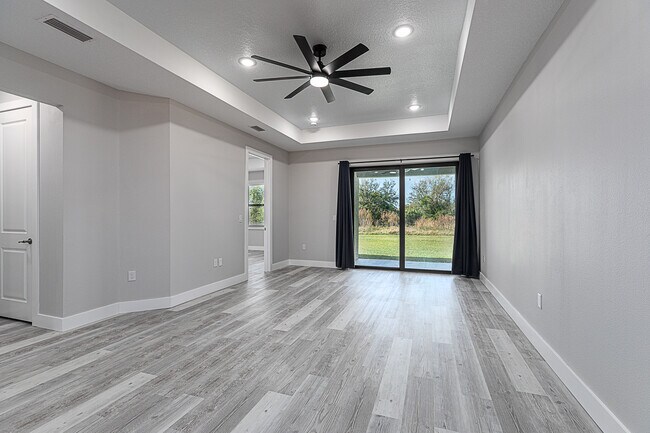 Living Room - 26374 Explorer Rd